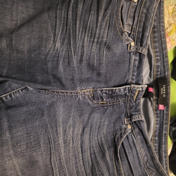 Torrid jeans - Picture 3 of 3